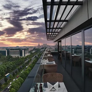 4* Ξενοδοχείο Union Plaza