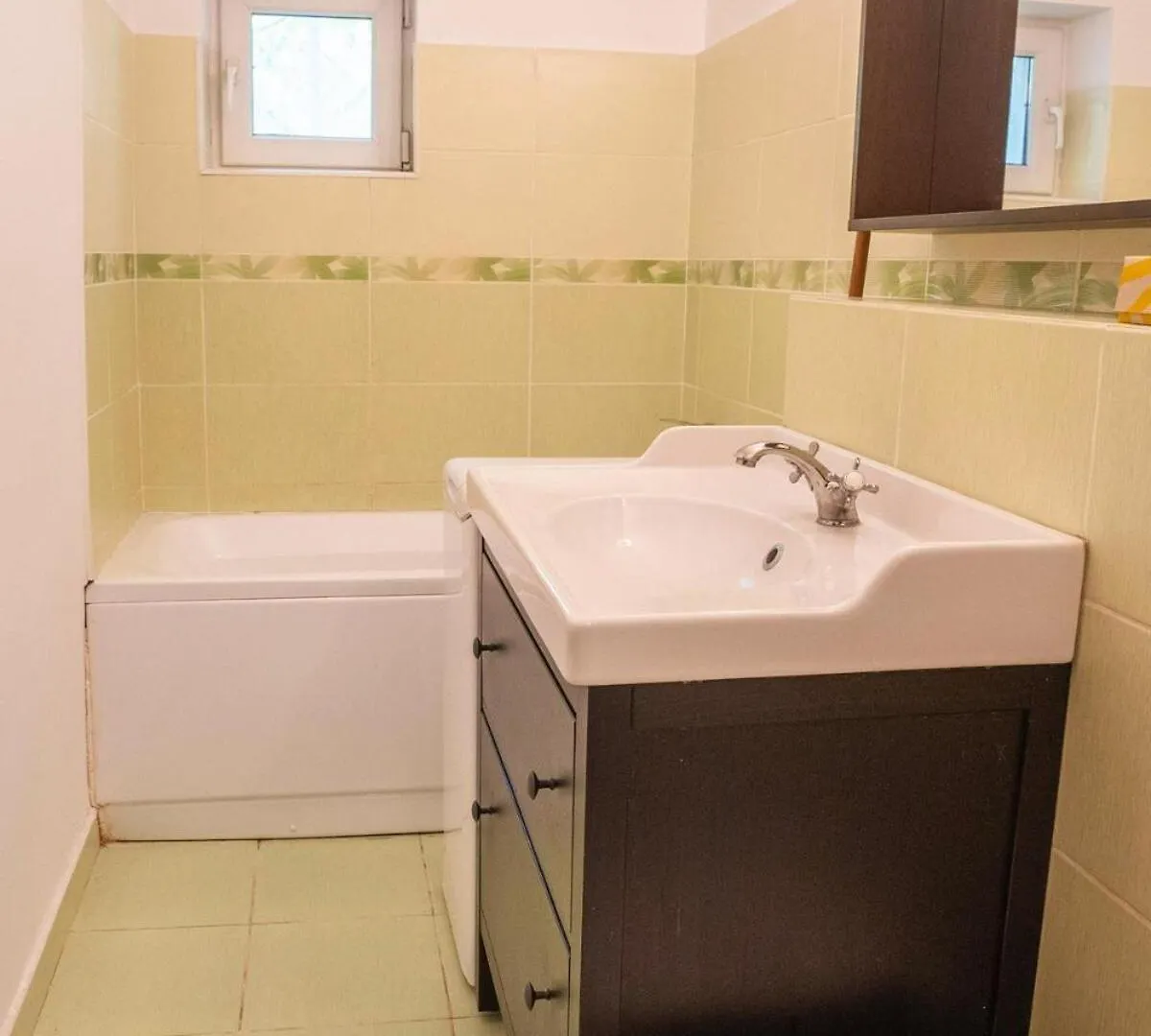 Spacious Apartment Near National Arena, Parks Βουκουρέστι