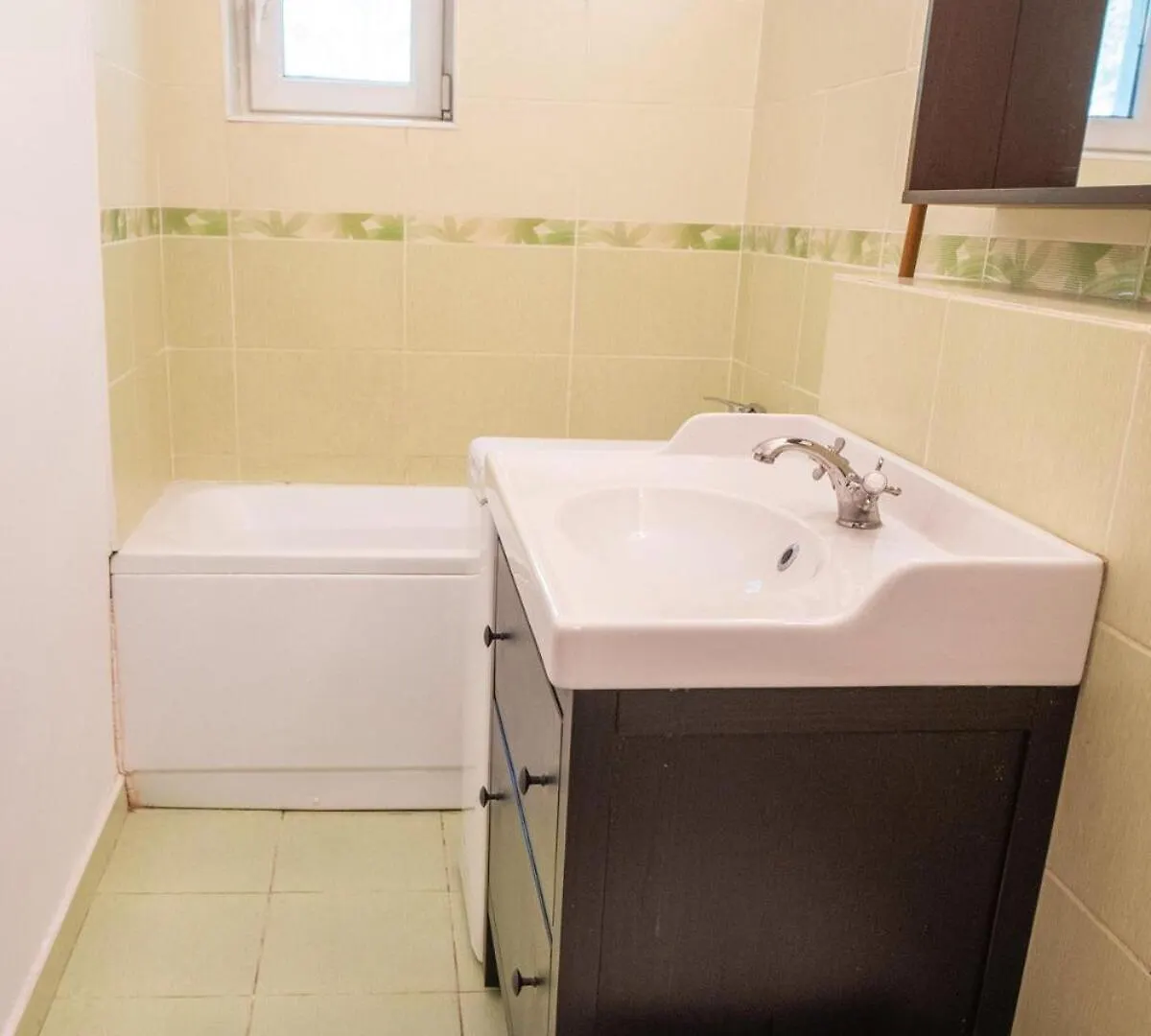 Spacious Apartment Near National Arena, Parks Βουκουρέστι